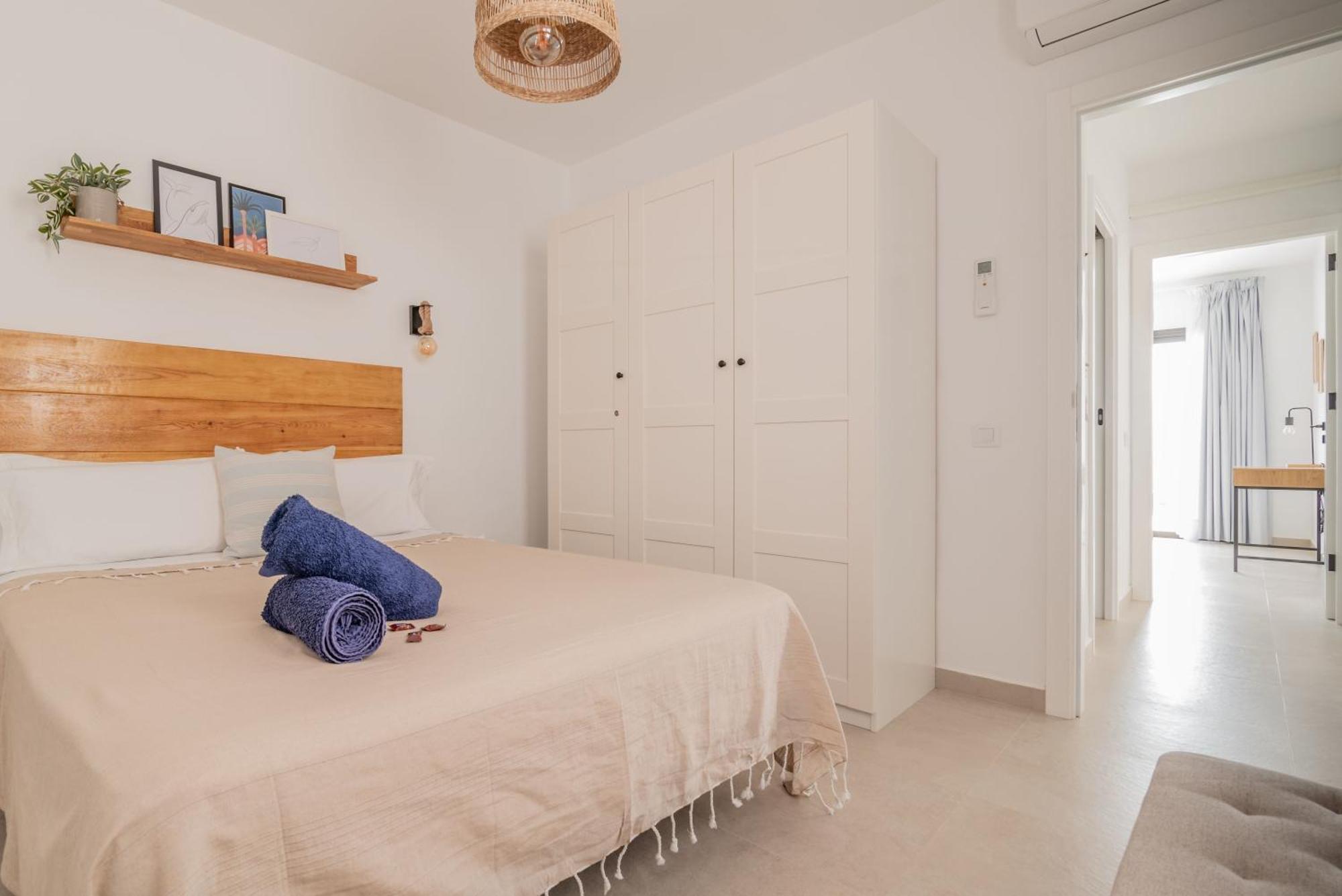 Seascape Heated Pool, Air-Con, View, Adult Only Apartment Коралео Екстериор снимка
